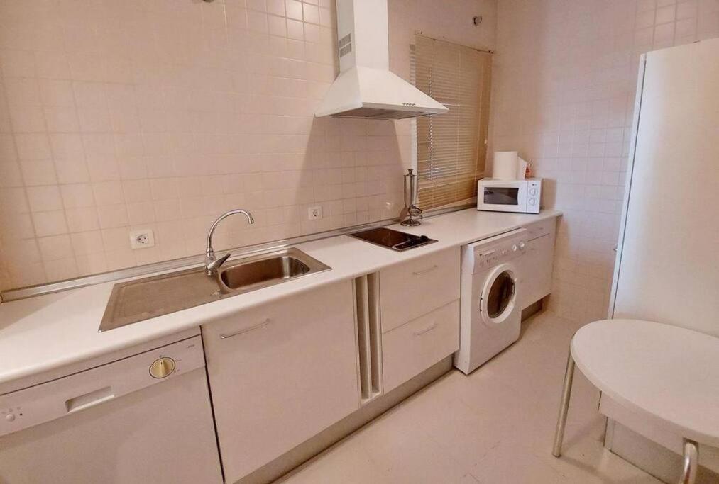 Piso A Dos Calles De La Playa 엘푸에르토데산타마리아 외부 사진