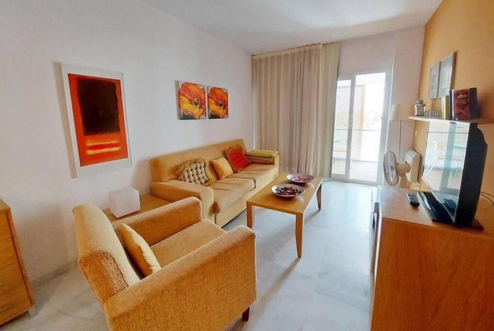 Piso A Dos Calles De La Playa 엘푸에르토데산타마리아 외부 사진