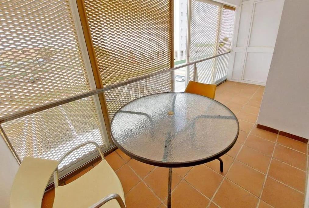 Piso A Dos Calles De La Playa 엘푸에르토데산타마리아 외부 사진